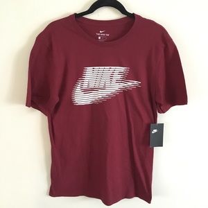 ❗️SOLD NEW Nike Men’s Short Sleeve T-Shirt